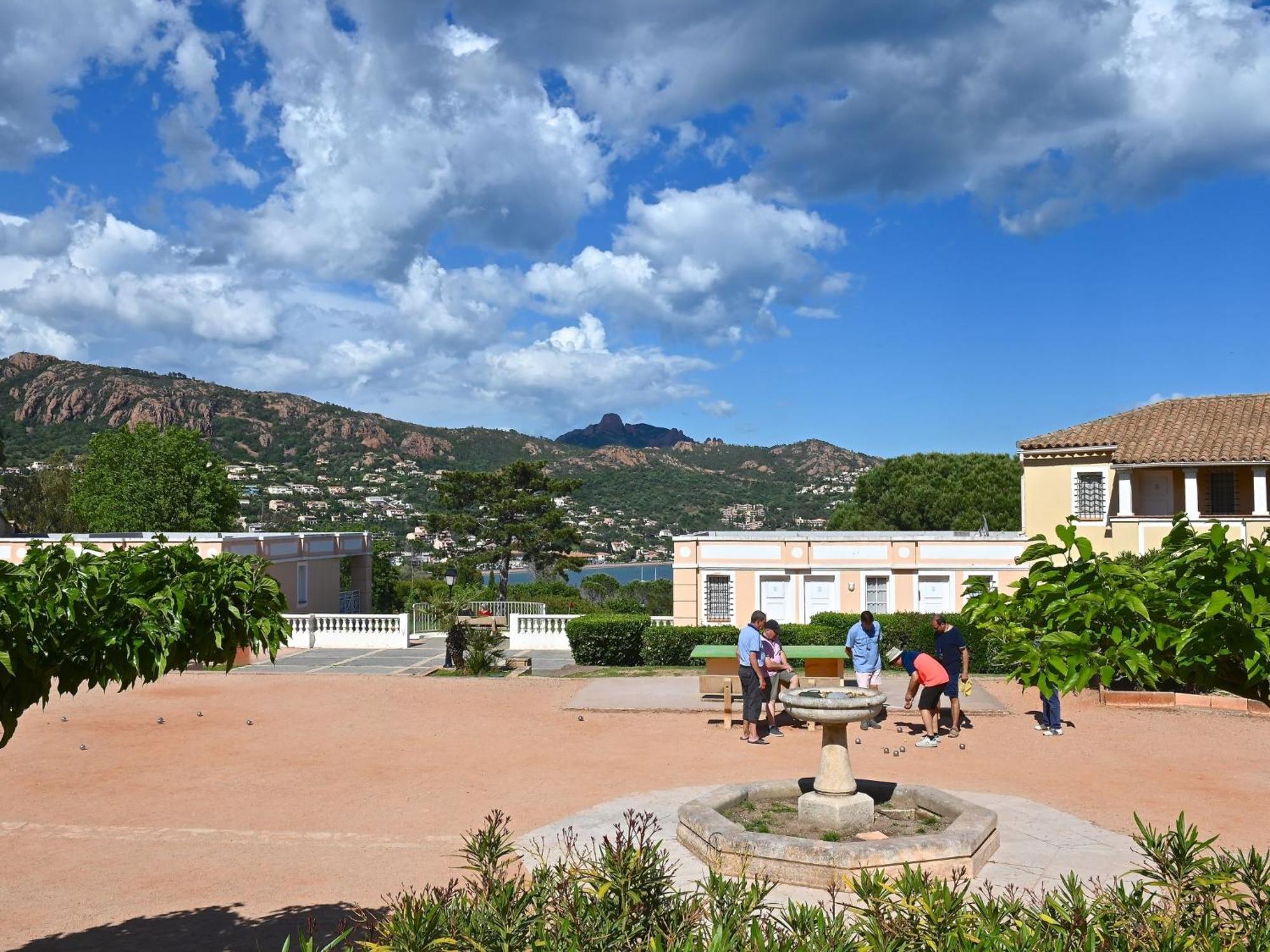Studio Village Cap Esterel - Le Village-72 By Interhome Saint-Raphaël Dış mekan fotoğraf